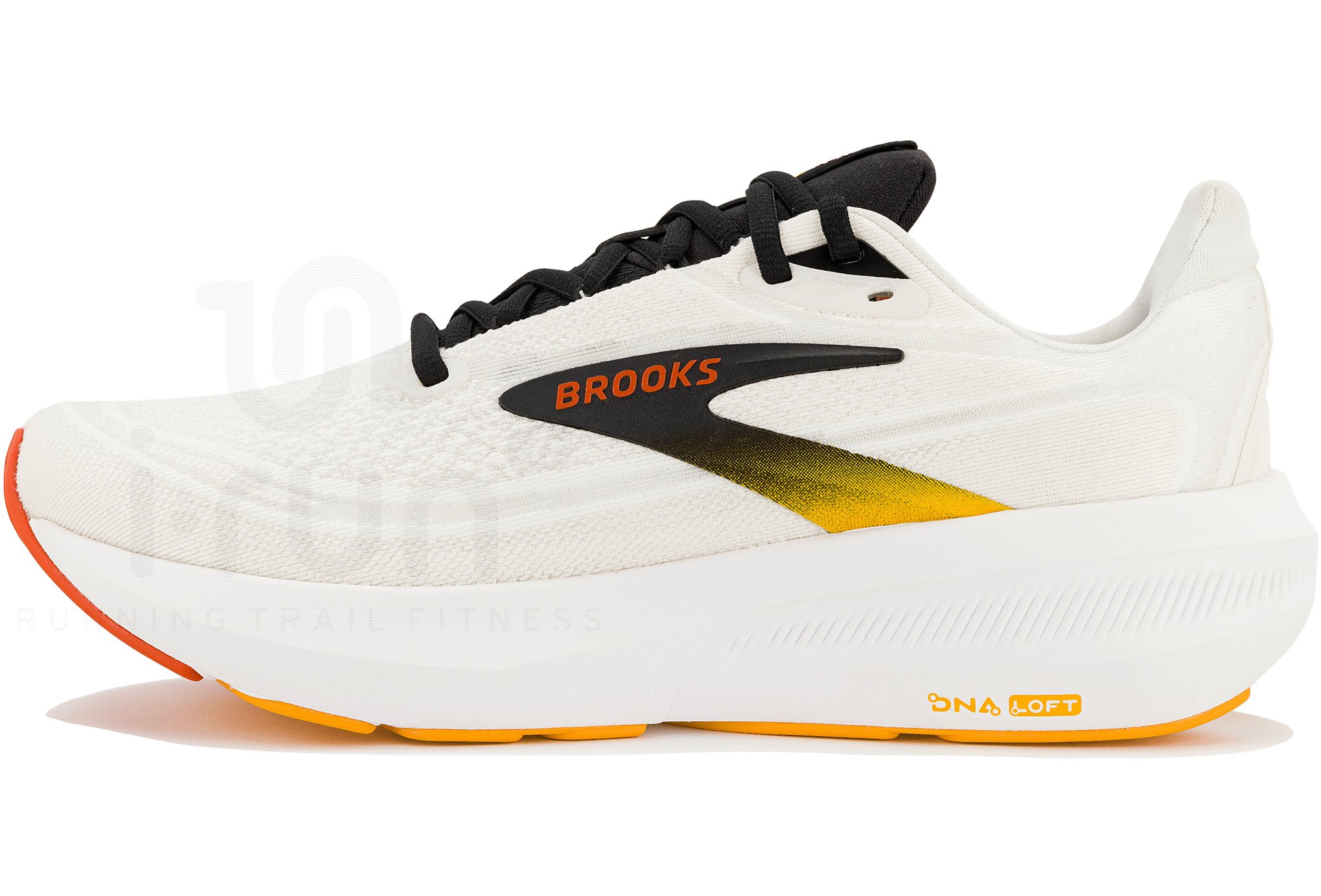 Brooks Revel 9