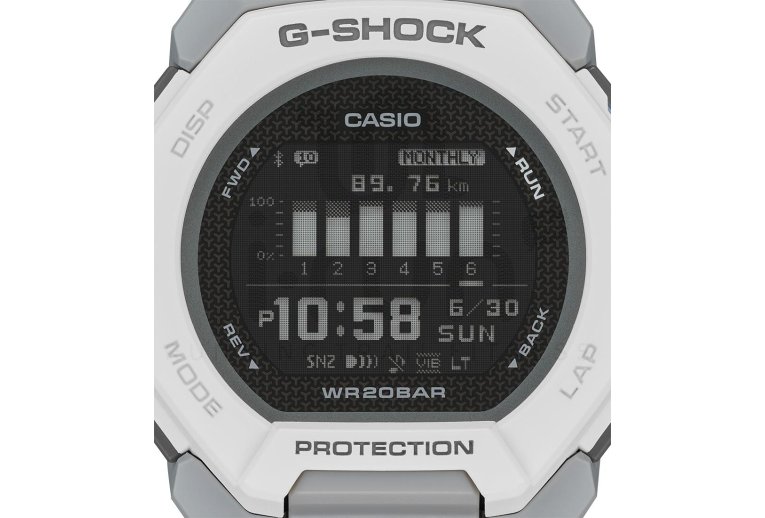 Casio G-SQUAD GBD-300