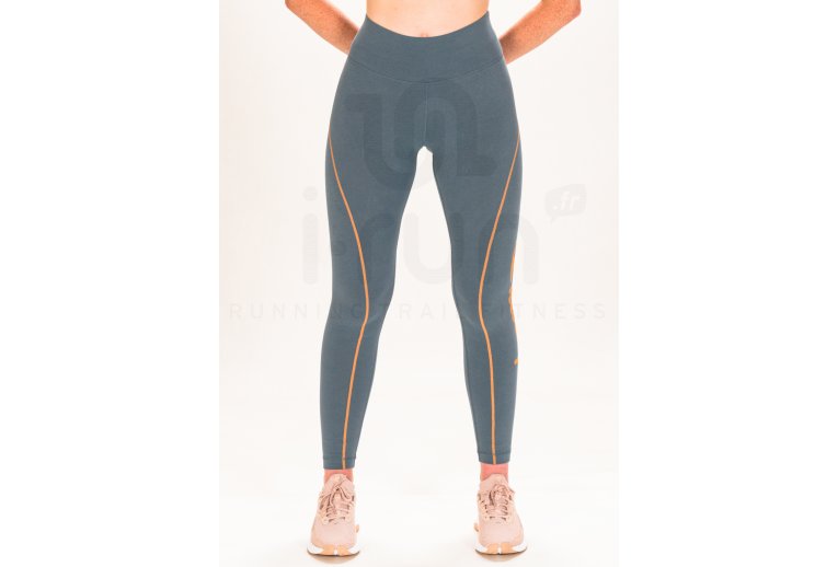 Champion Crop W