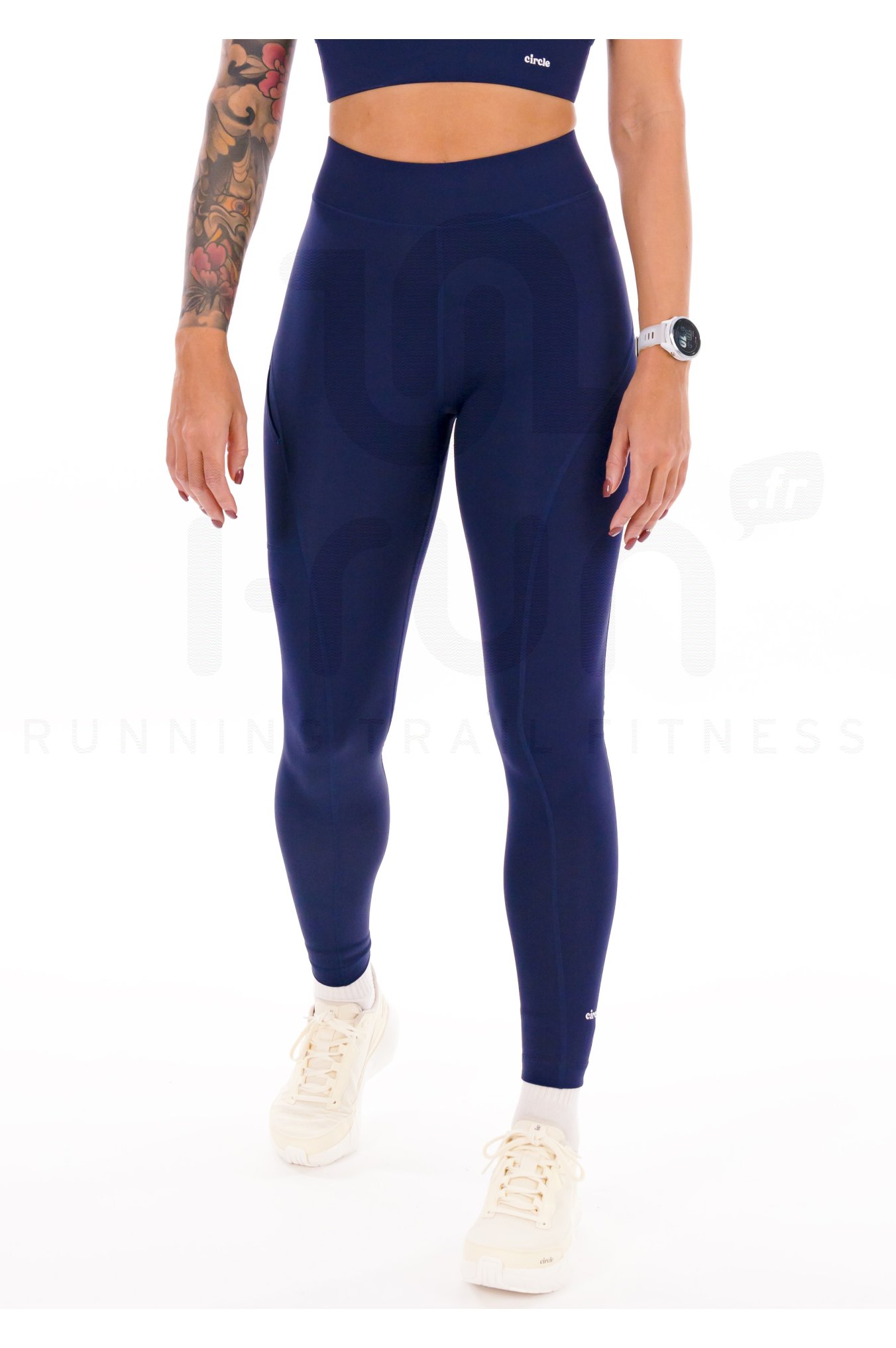 Circle Get In Shape W