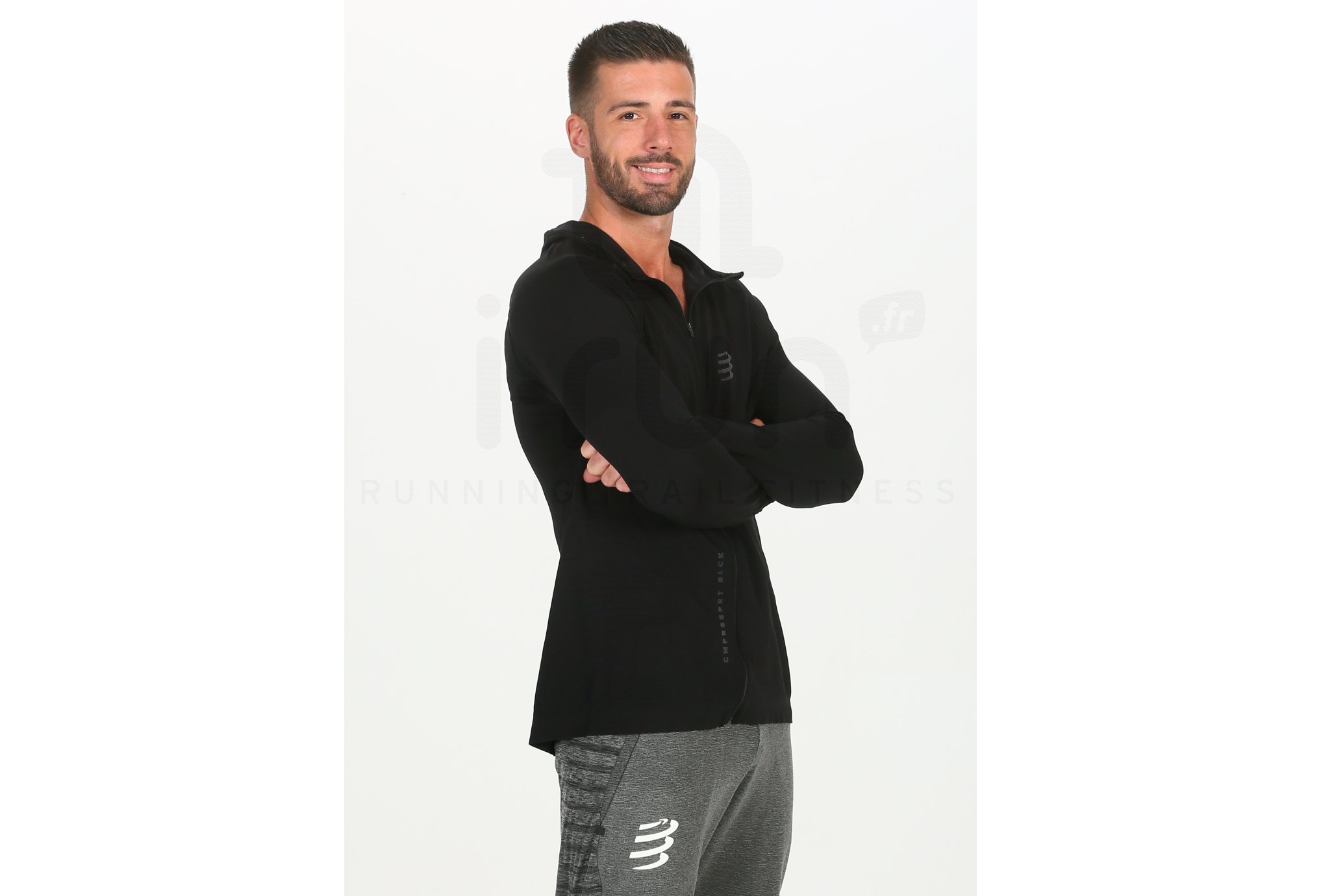 Compressport camiseta manga larga 3D Thermo Seamless Hoodie Black Edition 2020