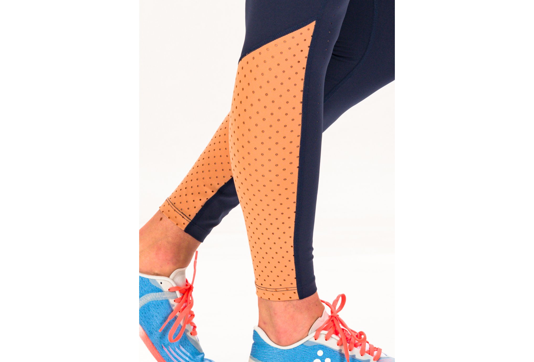 Craft ADV Essence Perforated