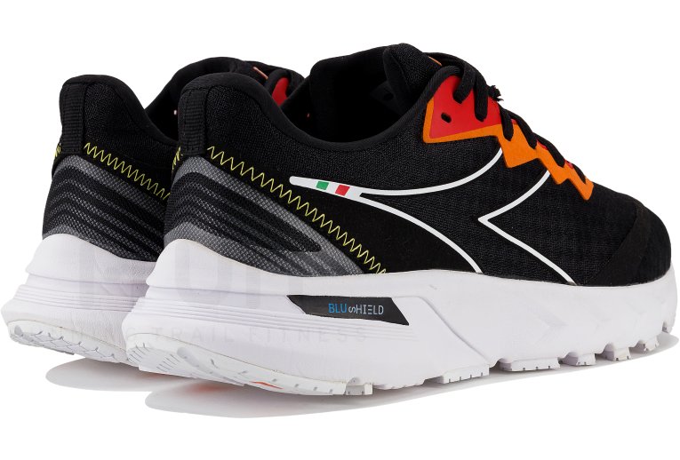 Diadora Mythos Blushield Volo 2 W 