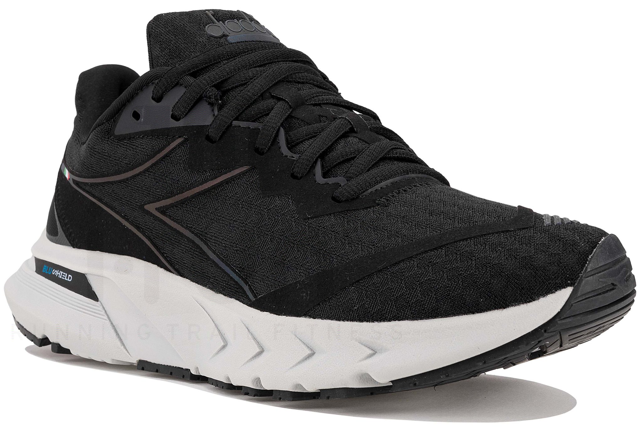 Diadora Mythos Blushield Volo Hip 2