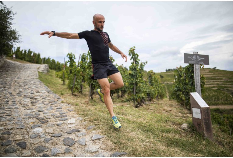�ditions Mons Moins courir pour mieux courir 