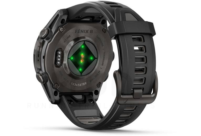 Garmin Fenix 8 AMOLED Sapphire Titane 43mm
