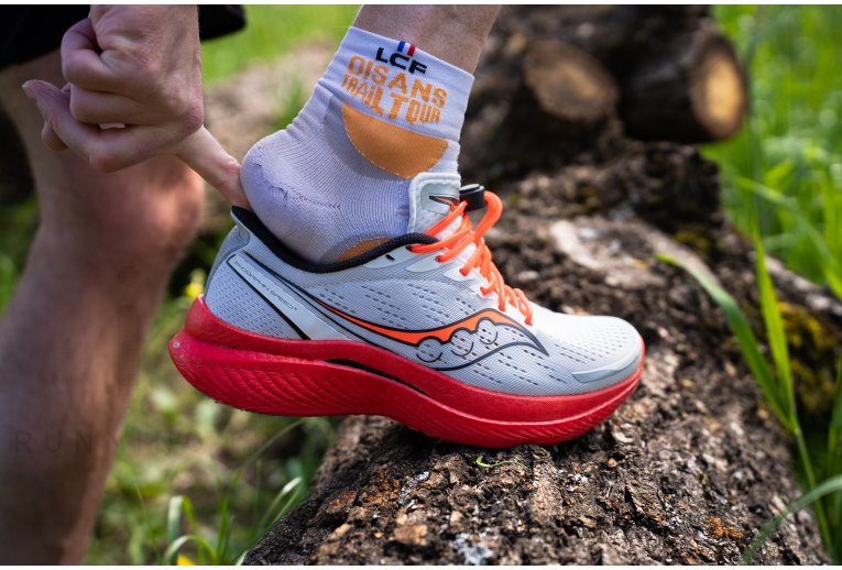 Gorilla Lacets Running