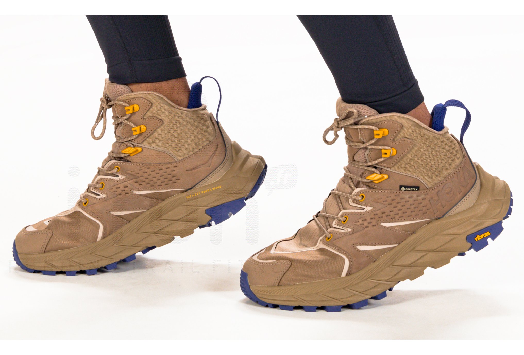 Hoka One One Anacapa Mid Gore-Tex