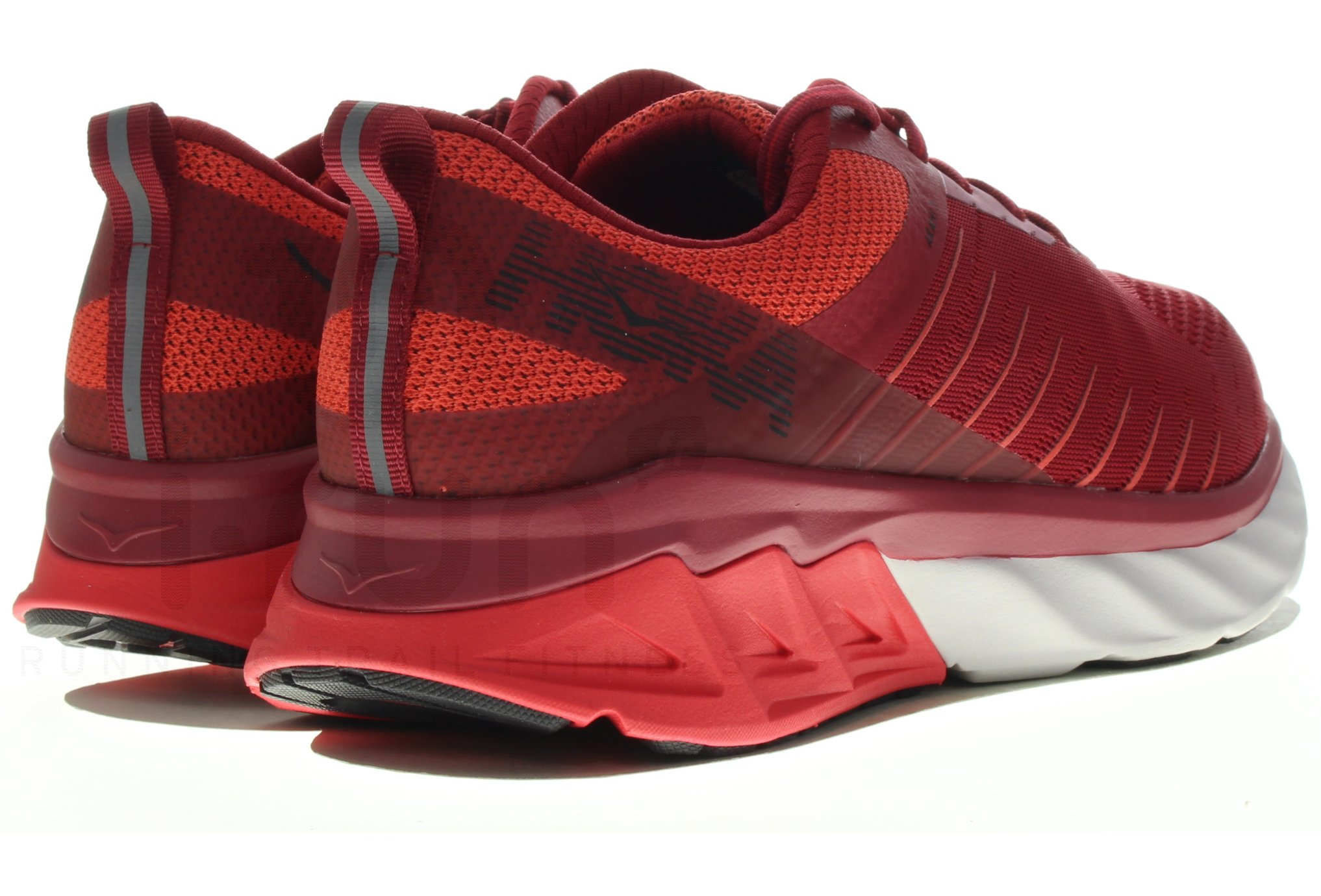 Hoka One One Arahi 3