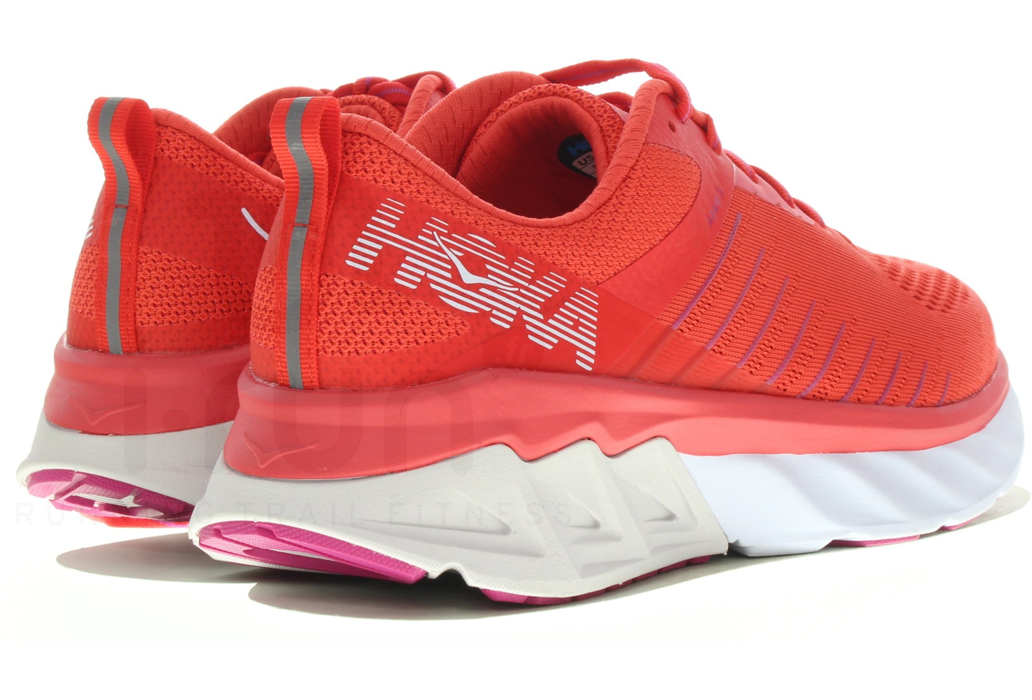 Hoka One One Arahi 3