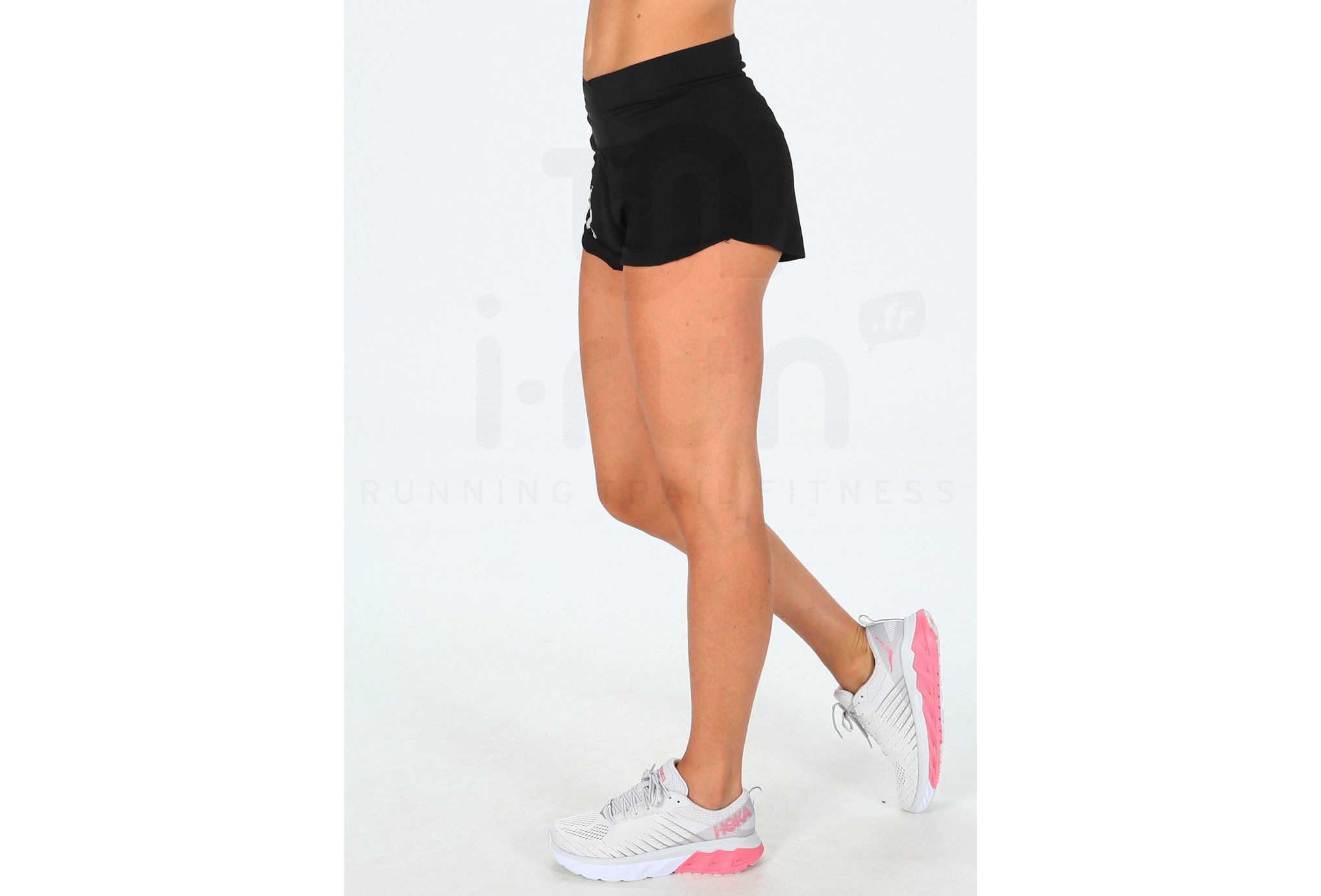 Hoka One One Arahi 3