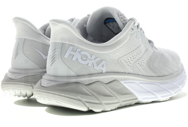 Hoka One One Arahi 5