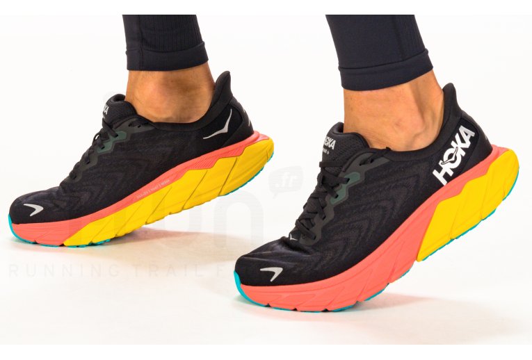 Hoka One One Arahi 6 M 
