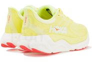 Hoka One One Arahi 8