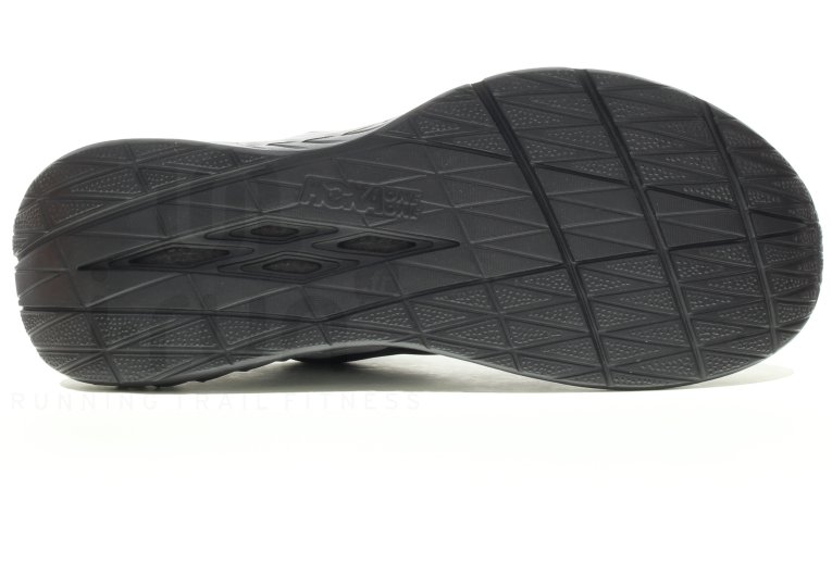 Hoka One One Carbon X
