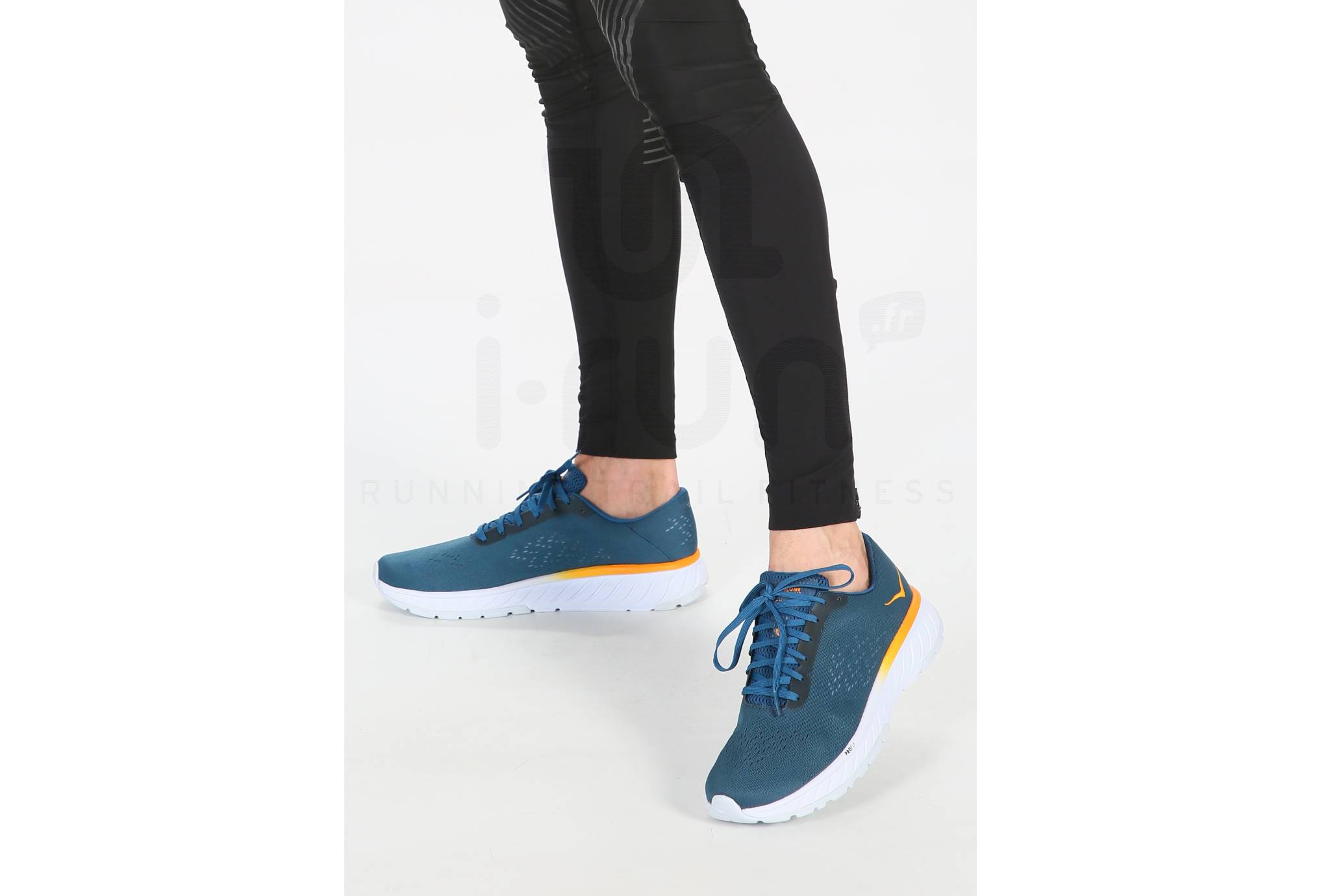 Hoka One One Cavu 2