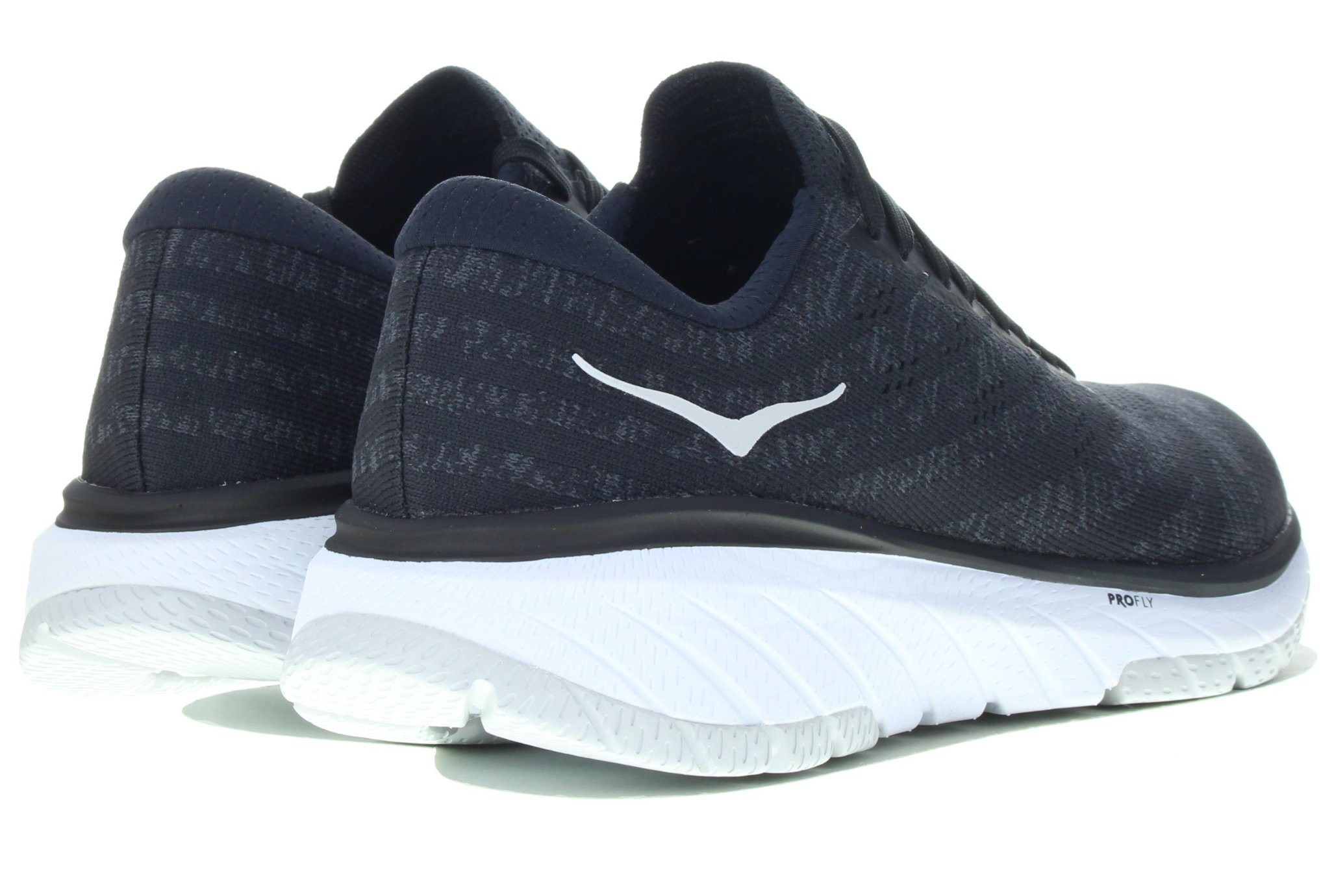 Hoka One One Cavu 3