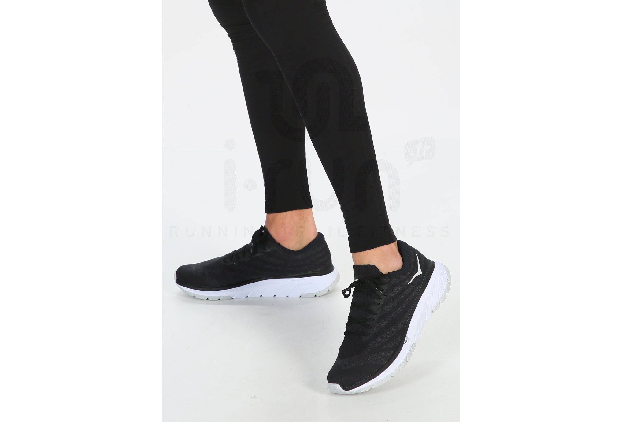Hoka One One Cavu 3