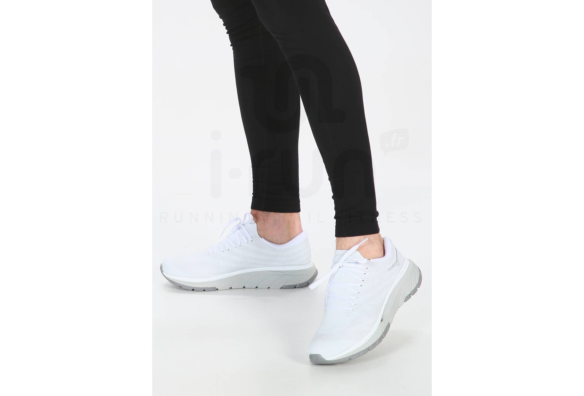 Hoka One One Cavu 3