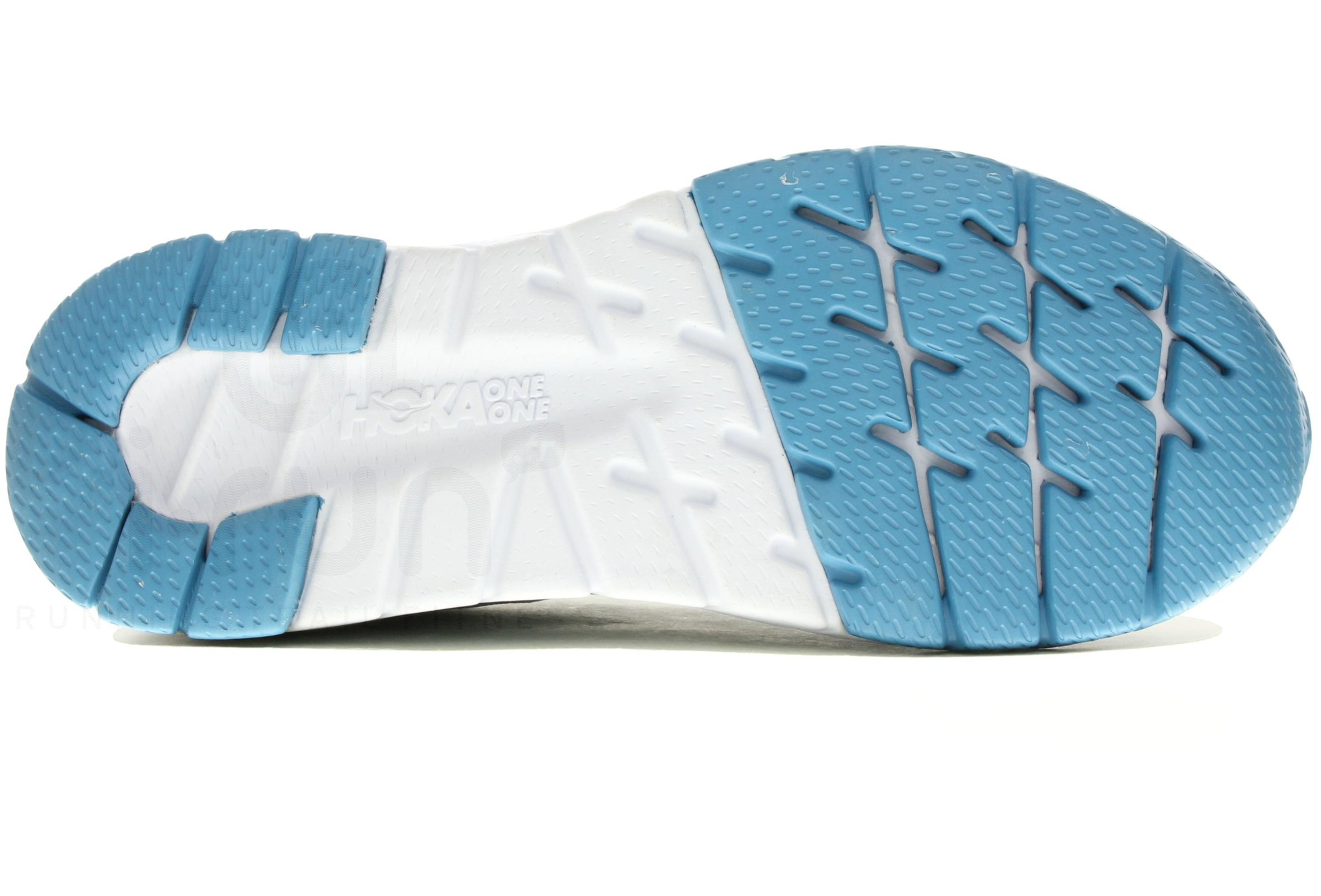 Hoka One One Cavu 3