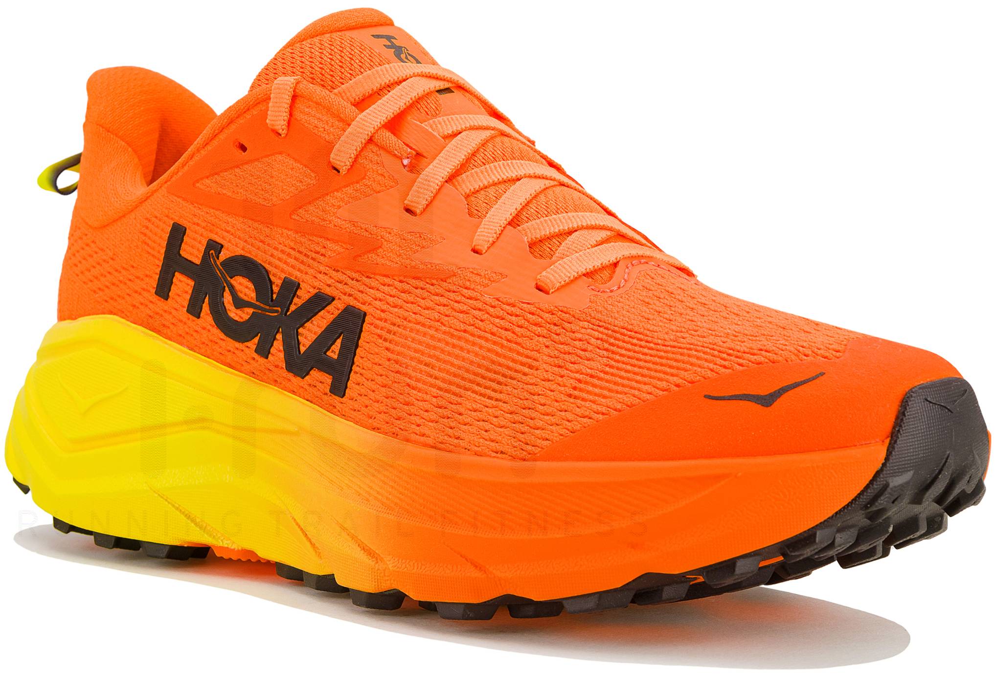 Hoka One One Challenger 8