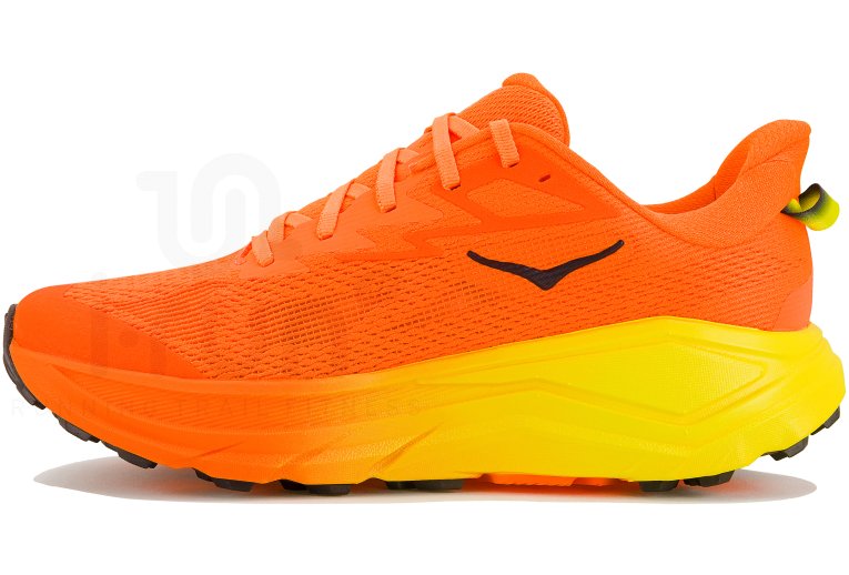 Hoka One One Challenger 8 