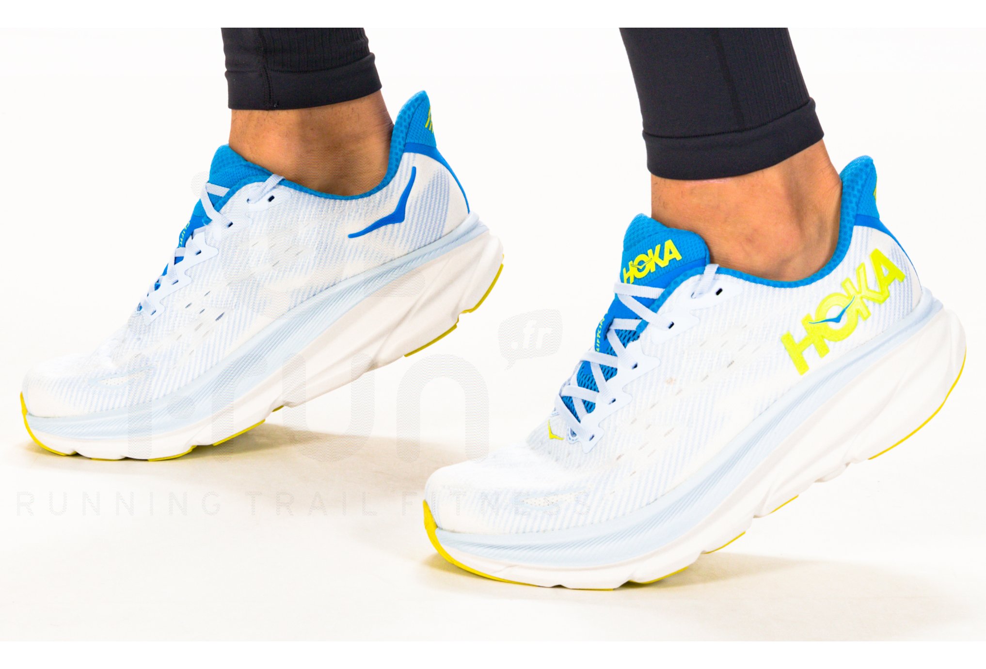 Hoka One One Clifton 9 Wide M