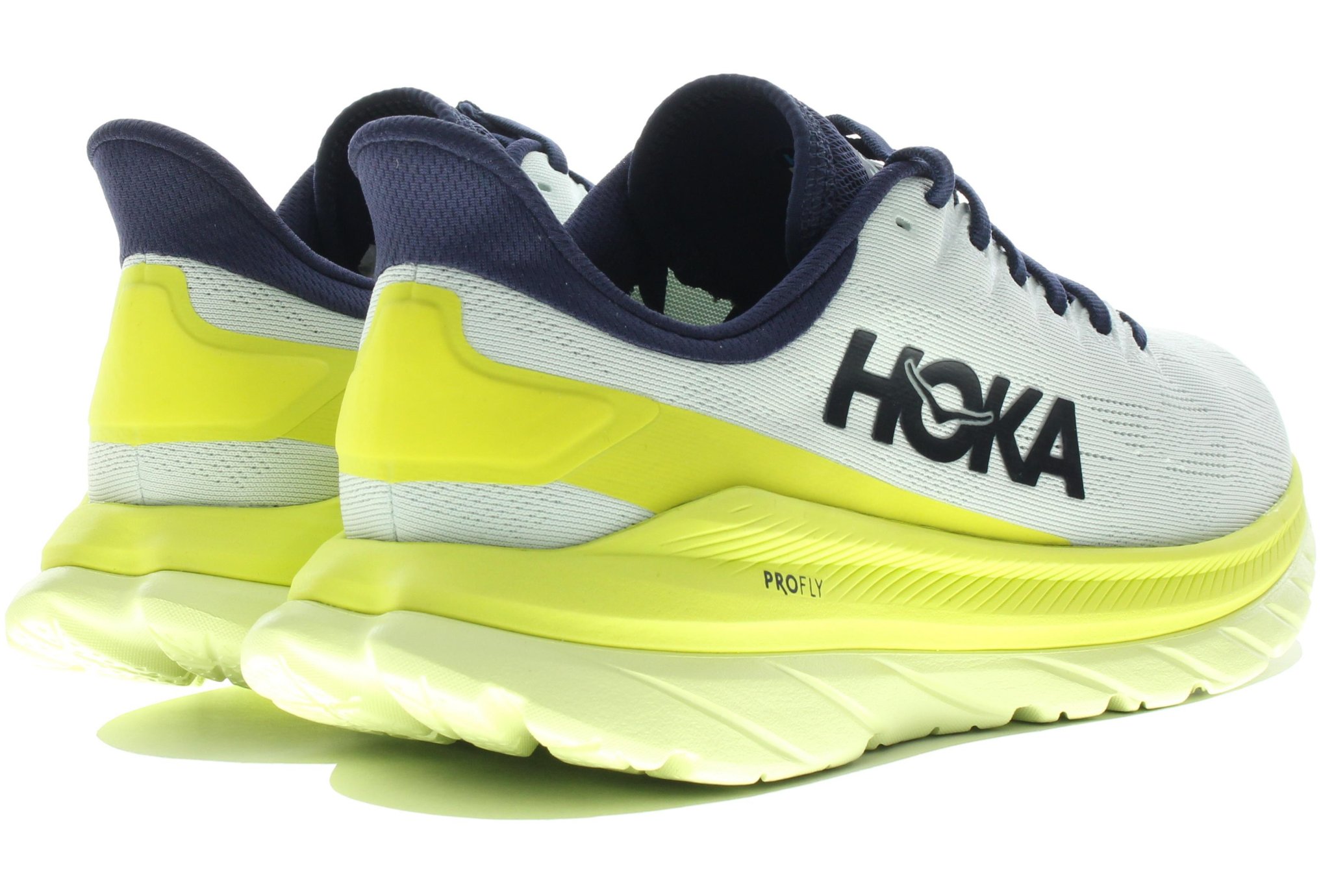 Hoka One One Mach 4