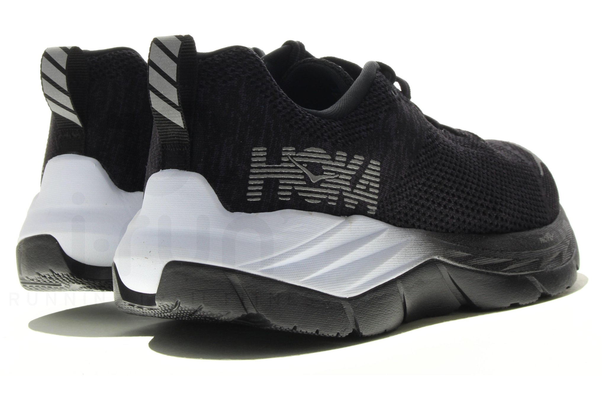 Hoka One One Mach Fly at Night M 