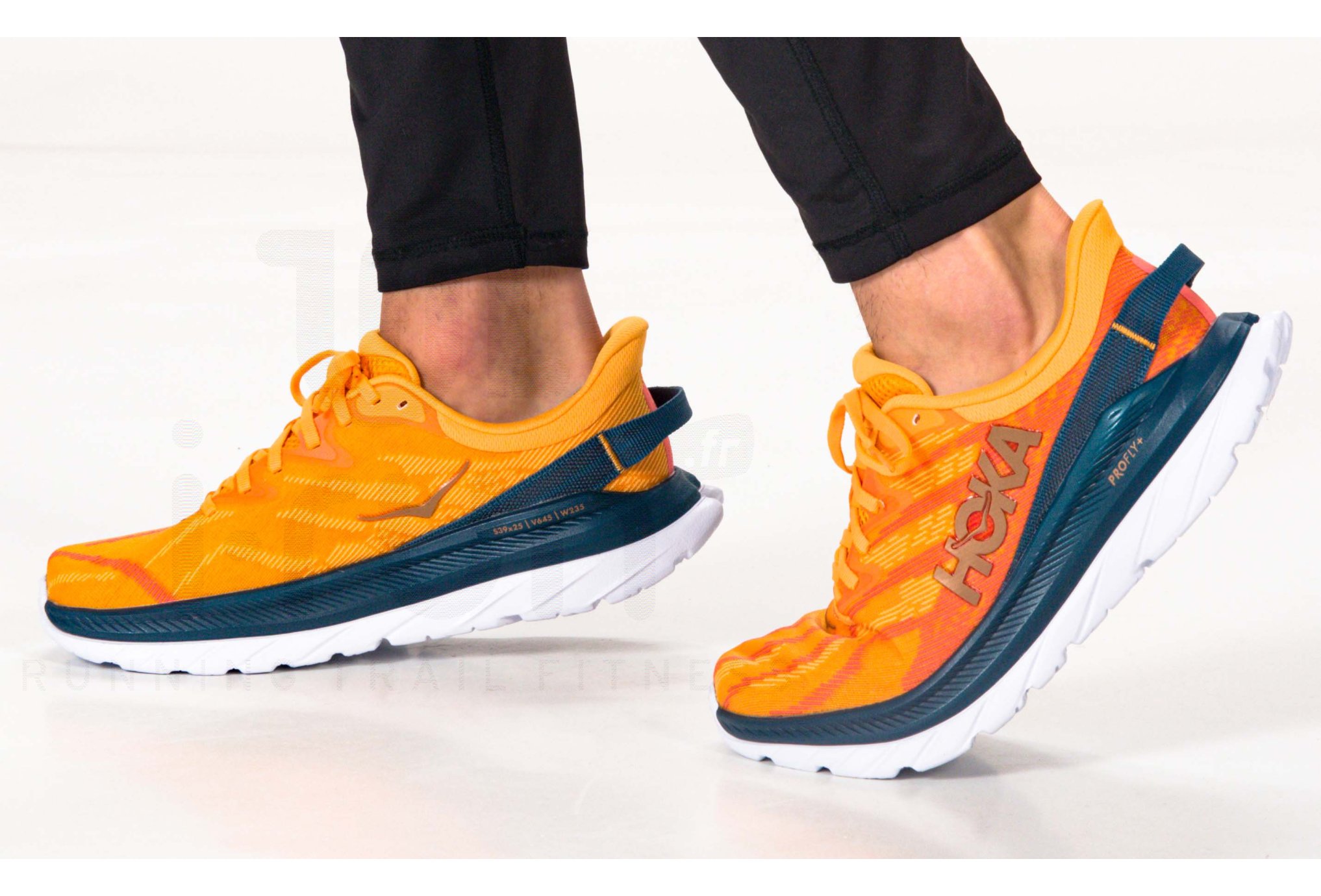 Hoka One One Mach Supersonic