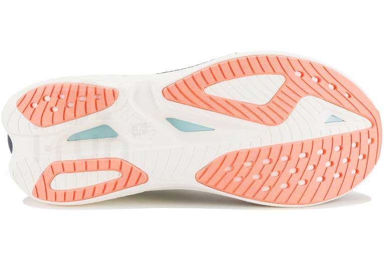 Hoka One One Mach X 3