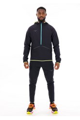 Hoka One One Novafly M