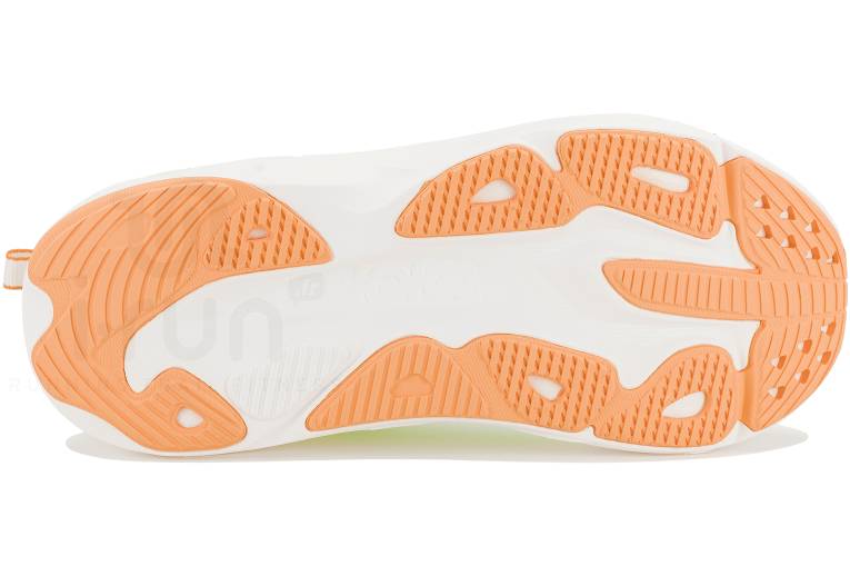 Hoka One One Skyflow 