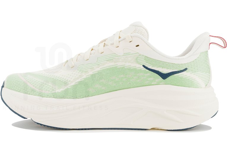 Hoka One One Skyflow 
