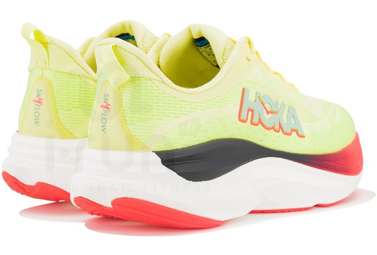 Hoka One One Skyflow 