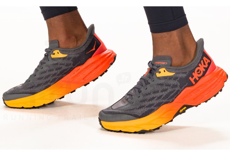 Hoka One One Speedgoat 5