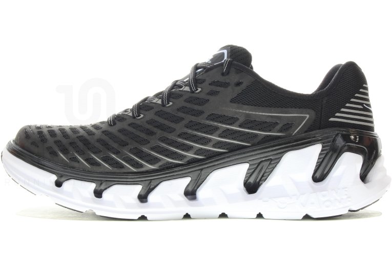Hoka One One Vanquish 3 M 