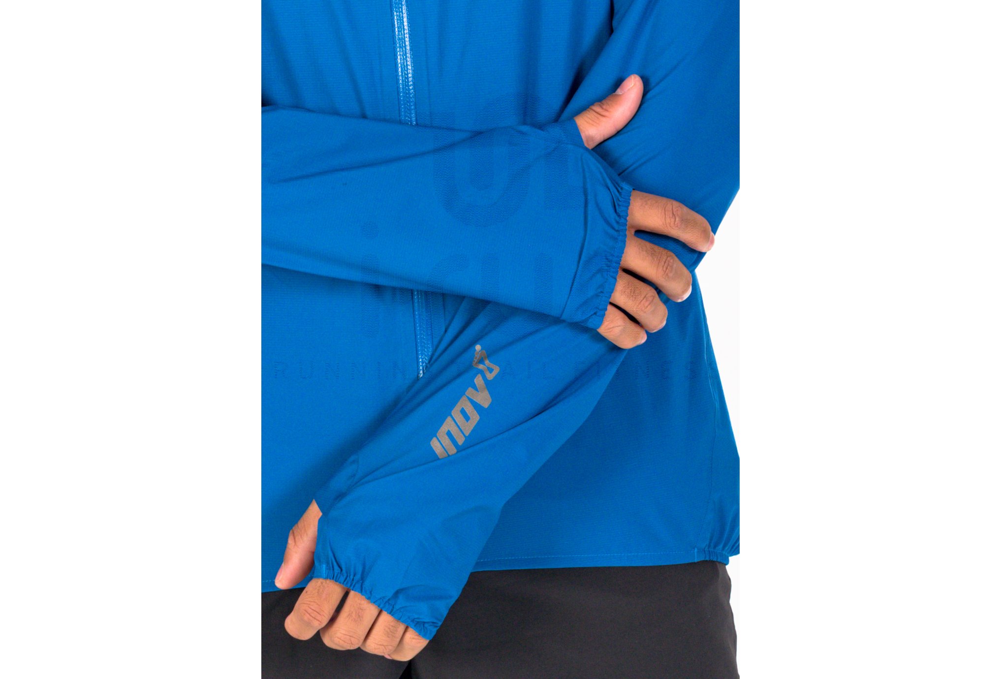 Inov-8 chaqueta Stormshell