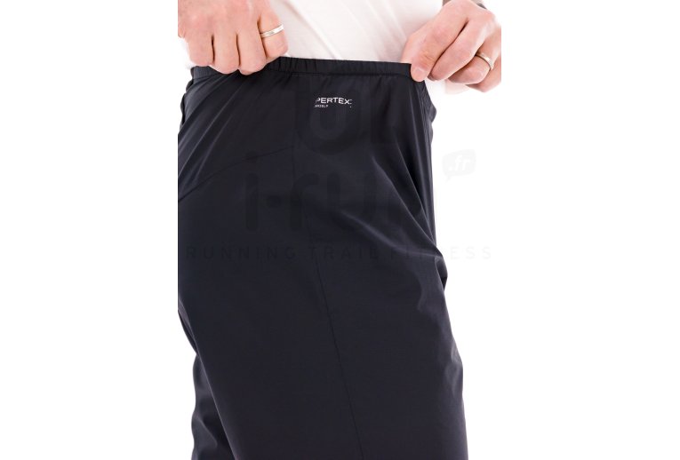 Inov-8 Stormshell V2