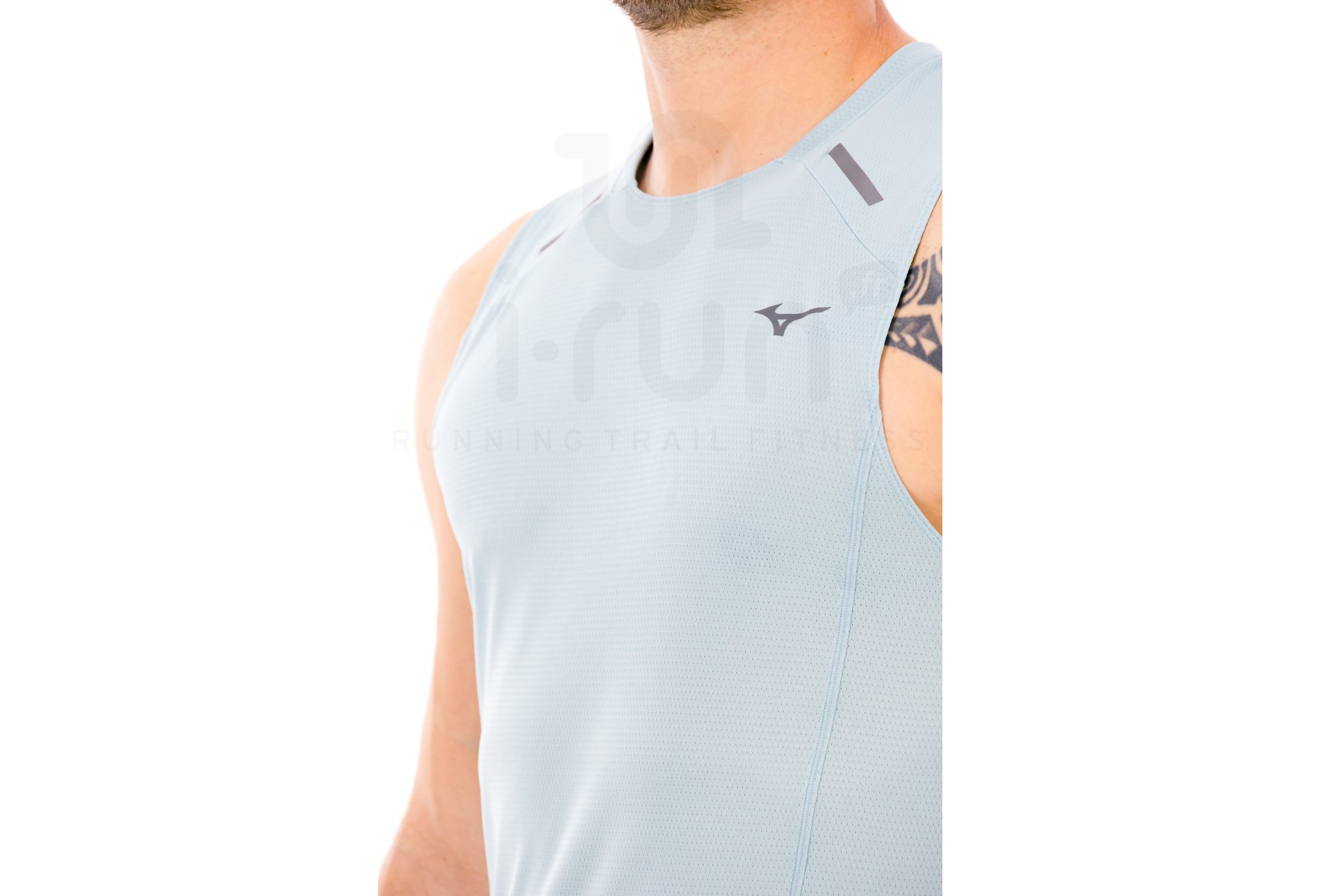 Mizuno Active DryAeroFlow