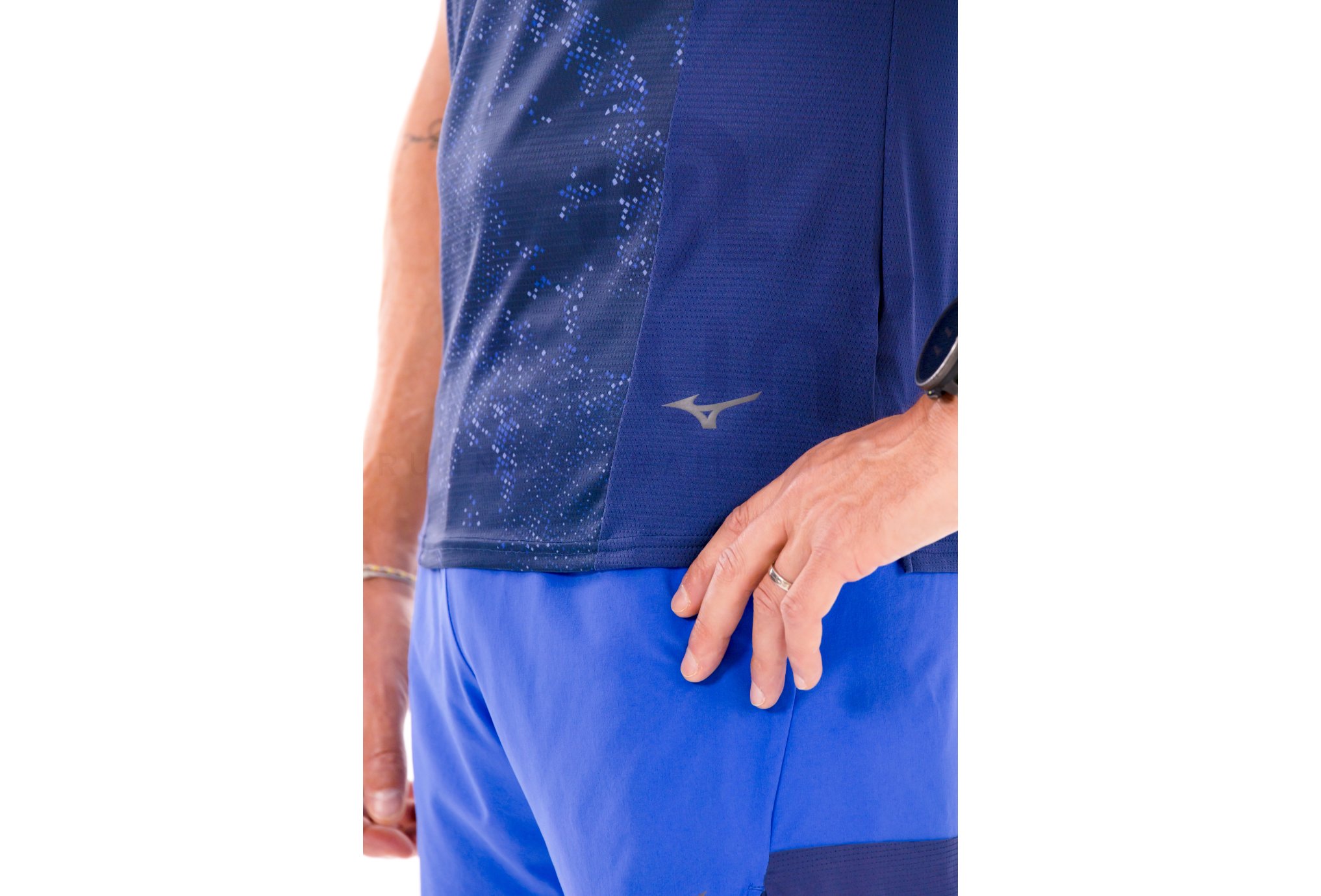 Mizuno Active Dry AeroFlow Graphic