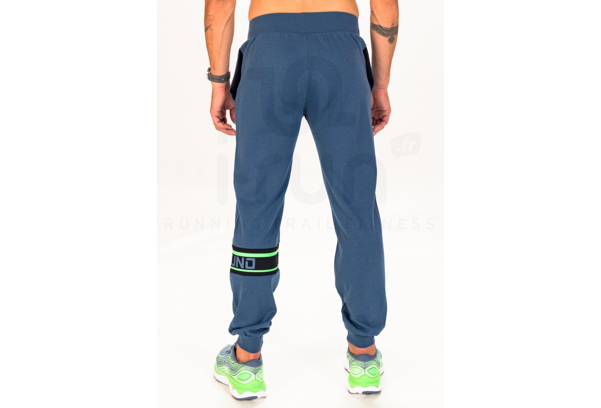 Mizuno Athletics M