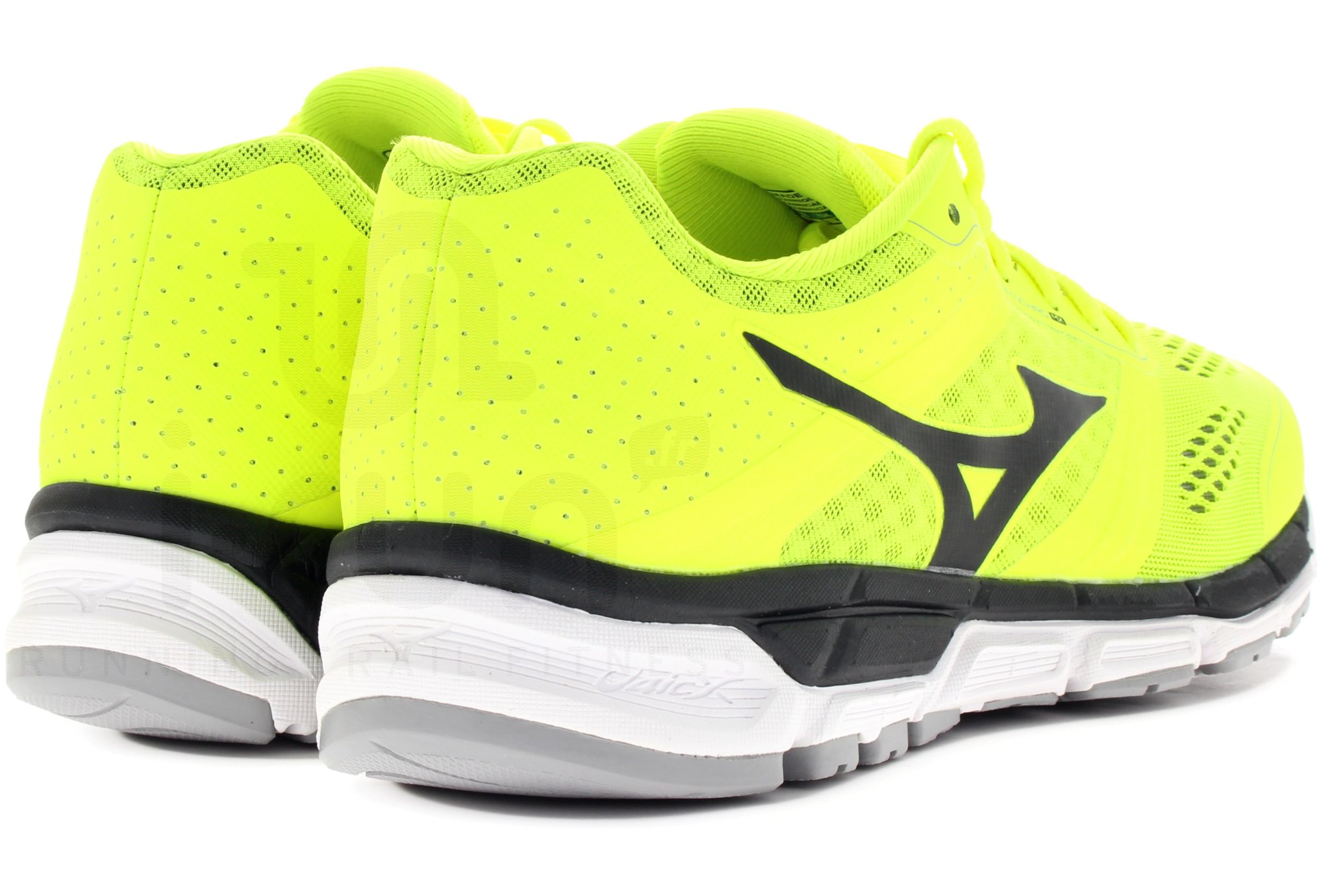 Mizuno Synchro MX