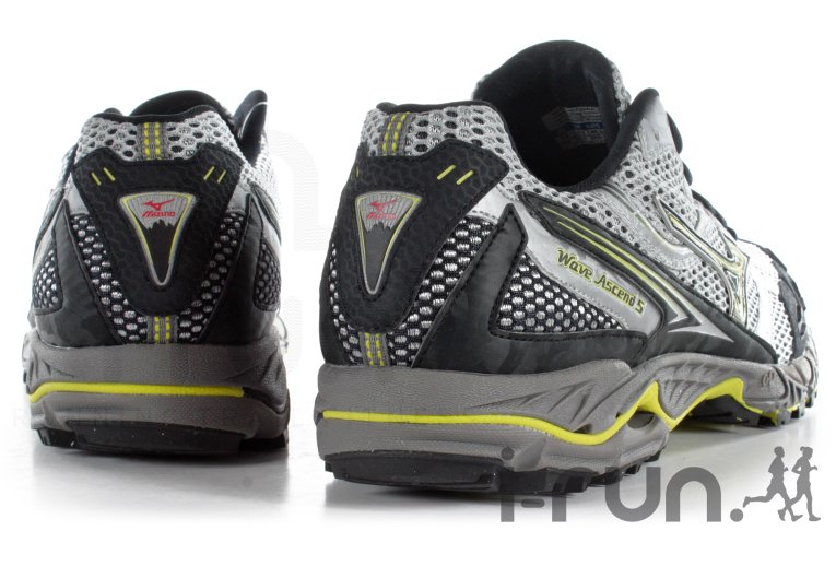 Mizuno Wave ascend 5 M 