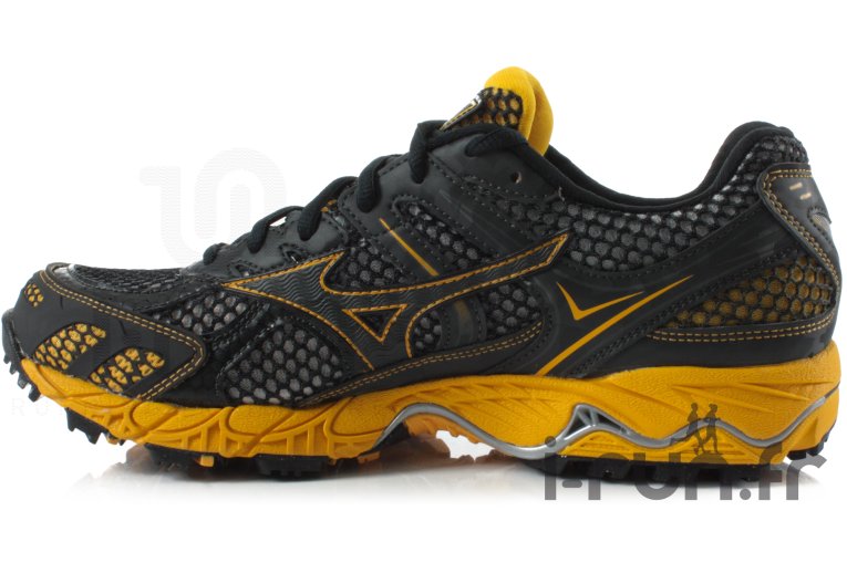Mizuno Wave Ascend 6 