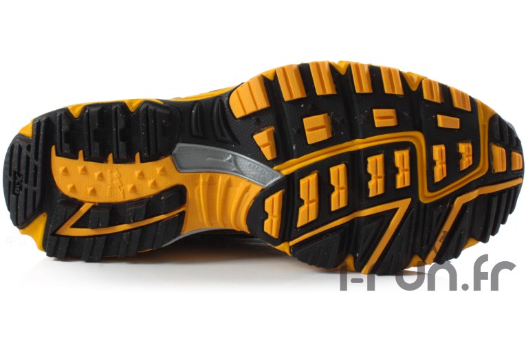 Mizuno Wave Ascend 6 