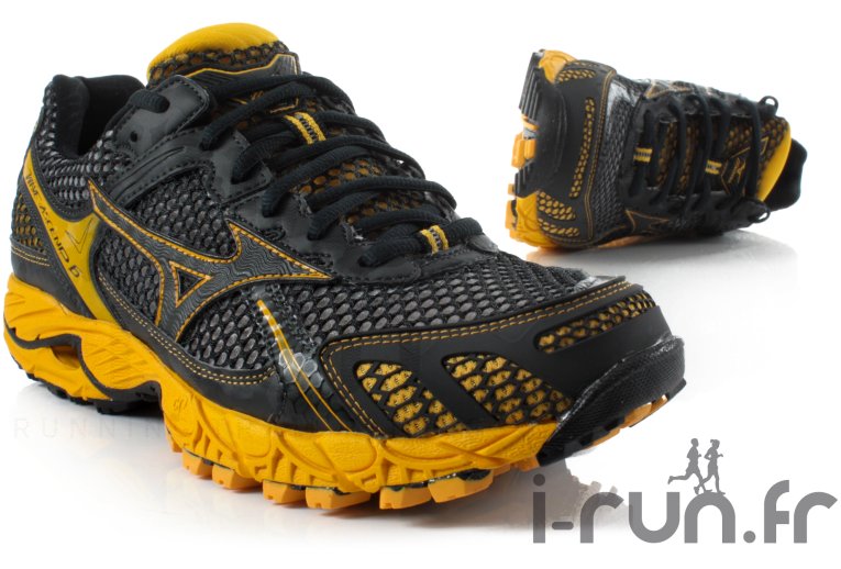 Mizuno Wave Ascend 6 