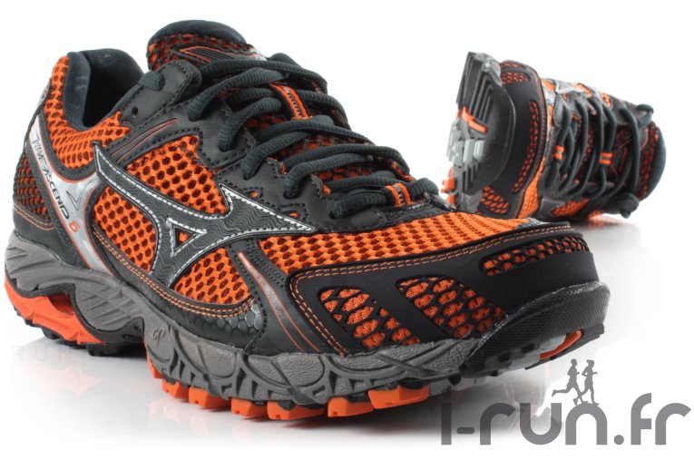 Mizuno Wave Ascend 6 