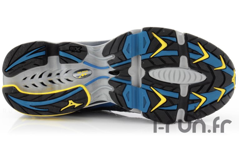 Mizuno Wave Creation 12 