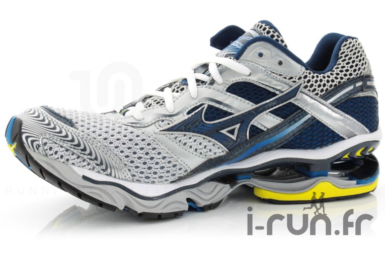 Mizuno Wave Creation 12 